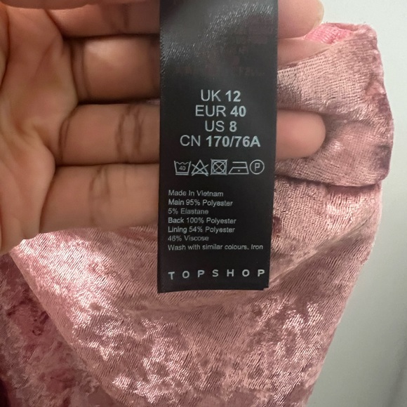 Topshop crushed velvet pink mini skirt, size 8 - Picture 4 of 4